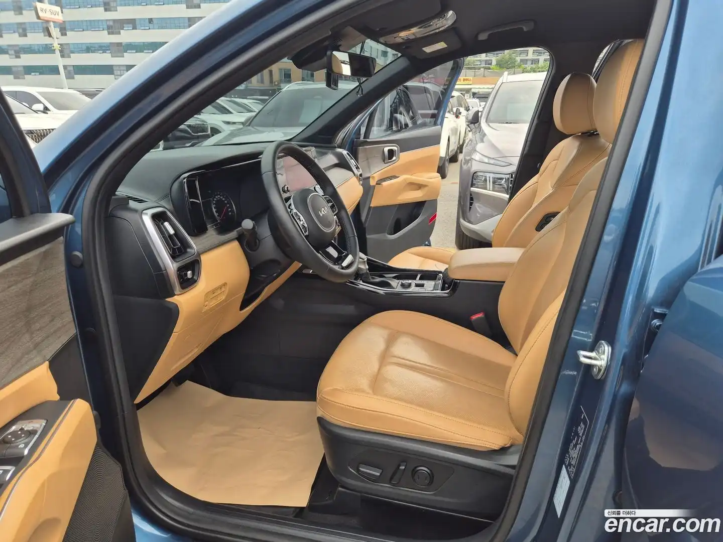 Sorento Kia 2023.6-OPTION-017