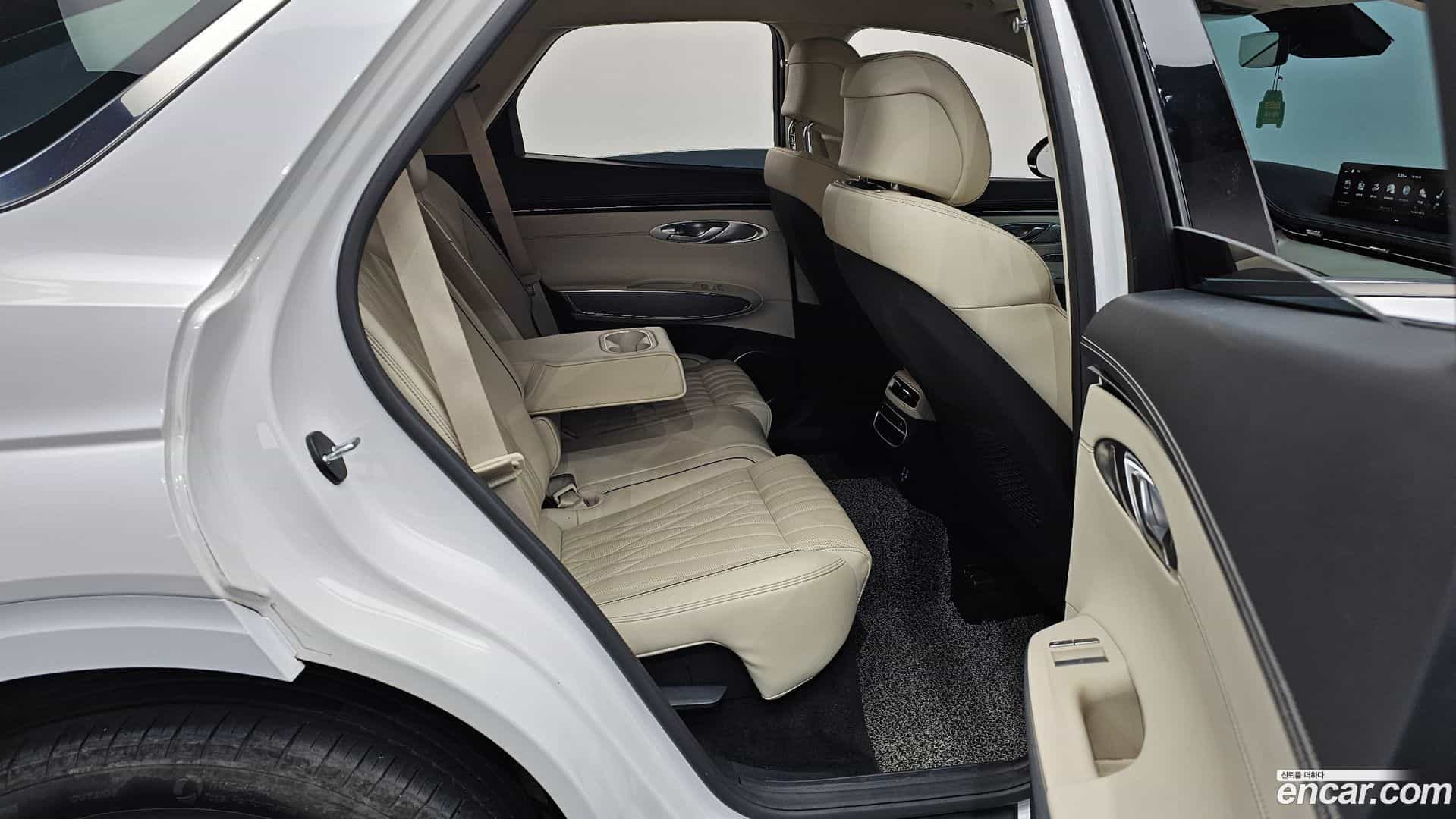 GV70 Genesis 2022.0-OPTION-015