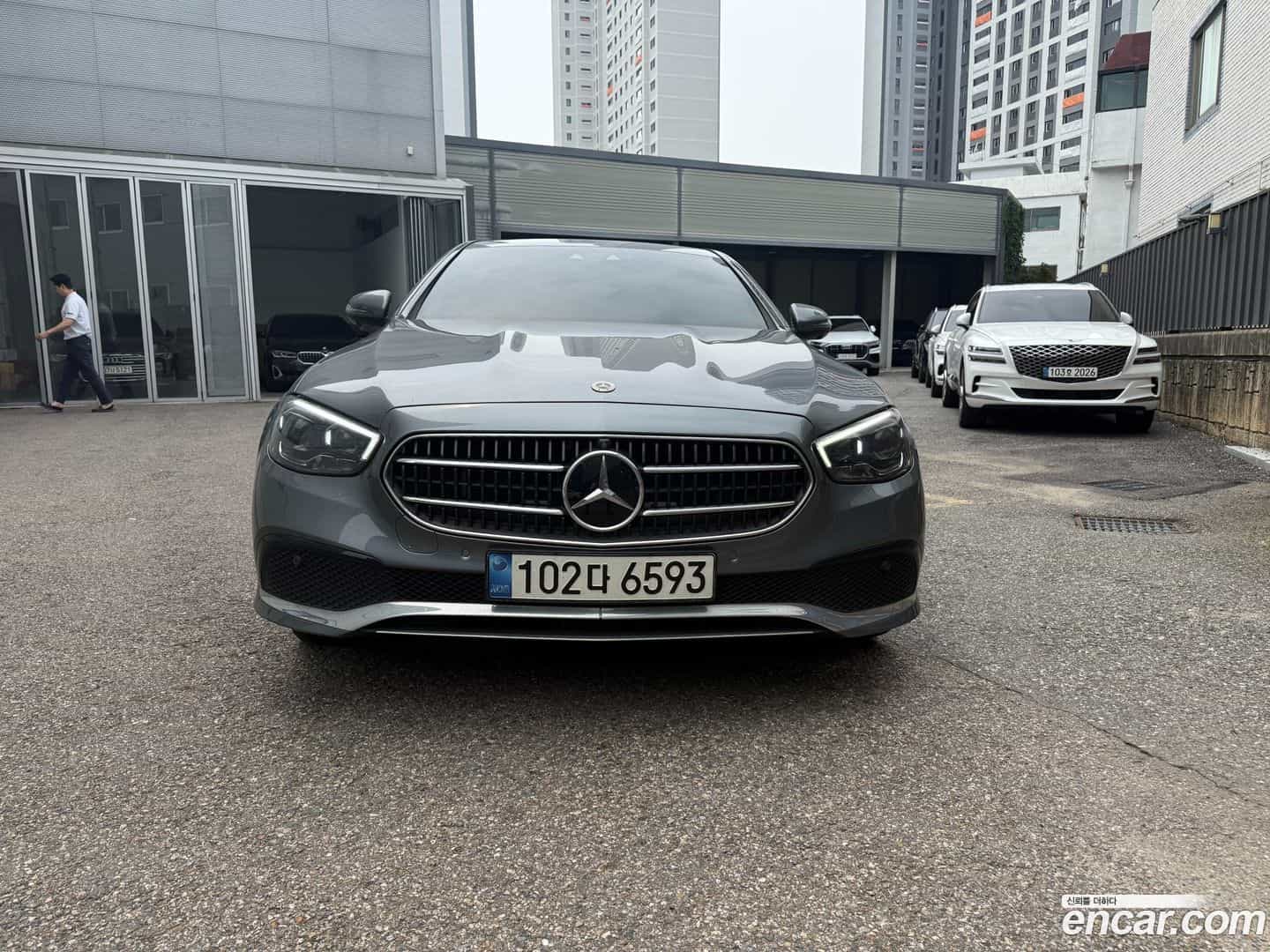 E-Class Mercedes-Benz 2021.7-OUTER-003