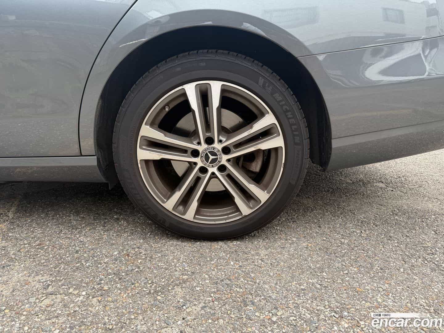 E-Class Mercedes-Benz 2021.7-OUTER-005