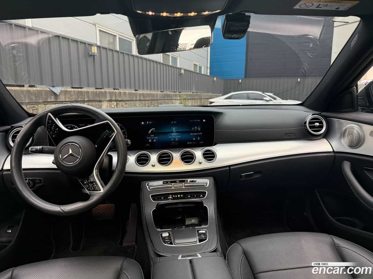 E-Class Mercedes-Benz 2021.7-INNER-007