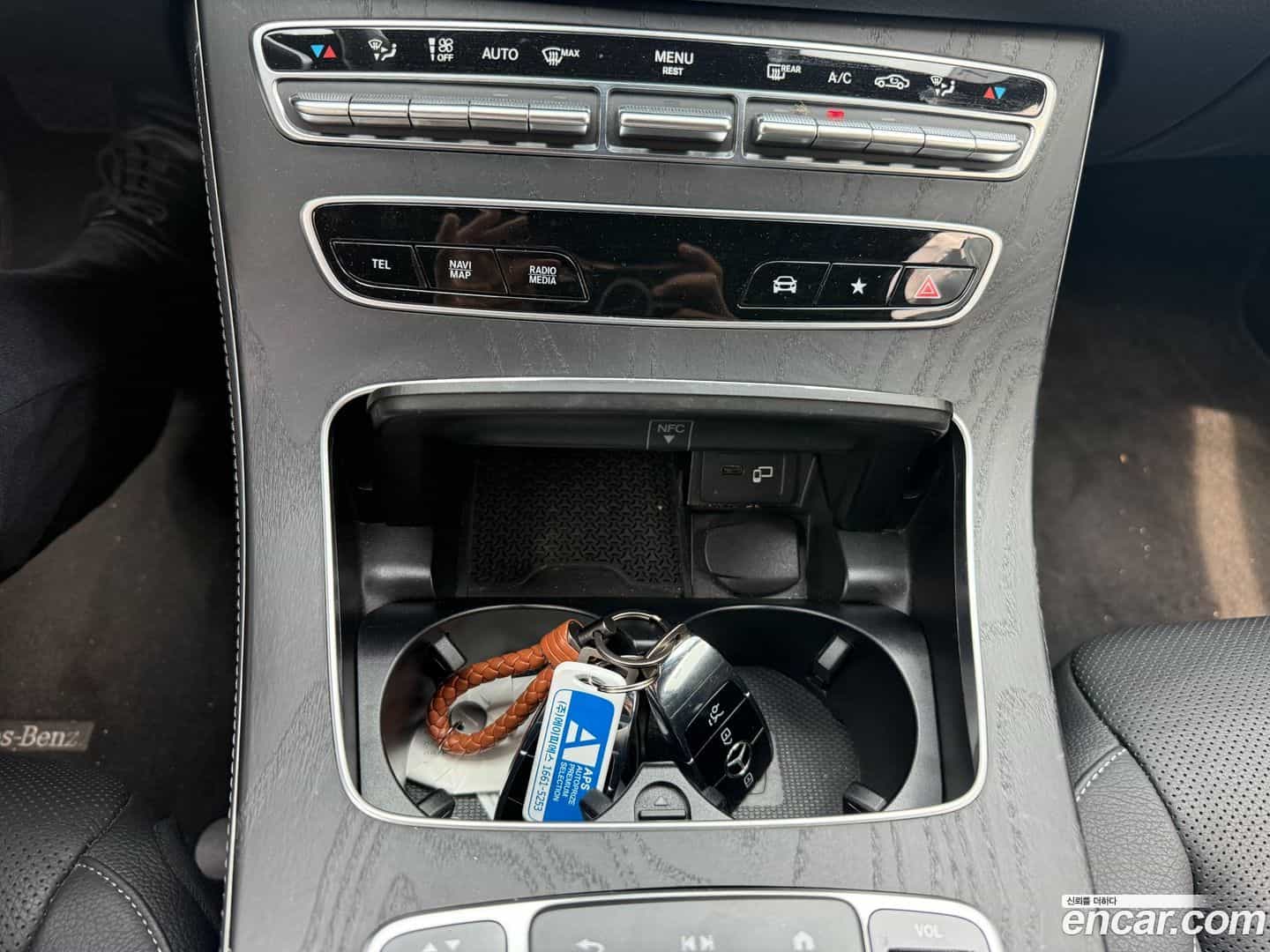 E-Class Mercedes-Benz 2021.7-OPTION-018