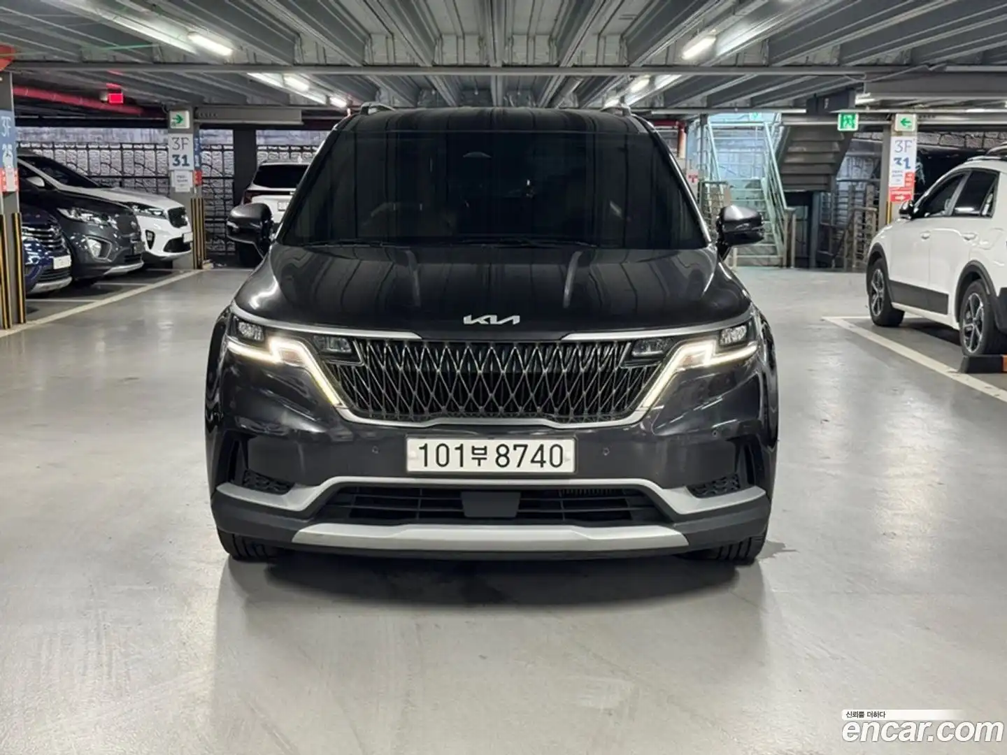 Canival Kia 2022.11-OUTER-001