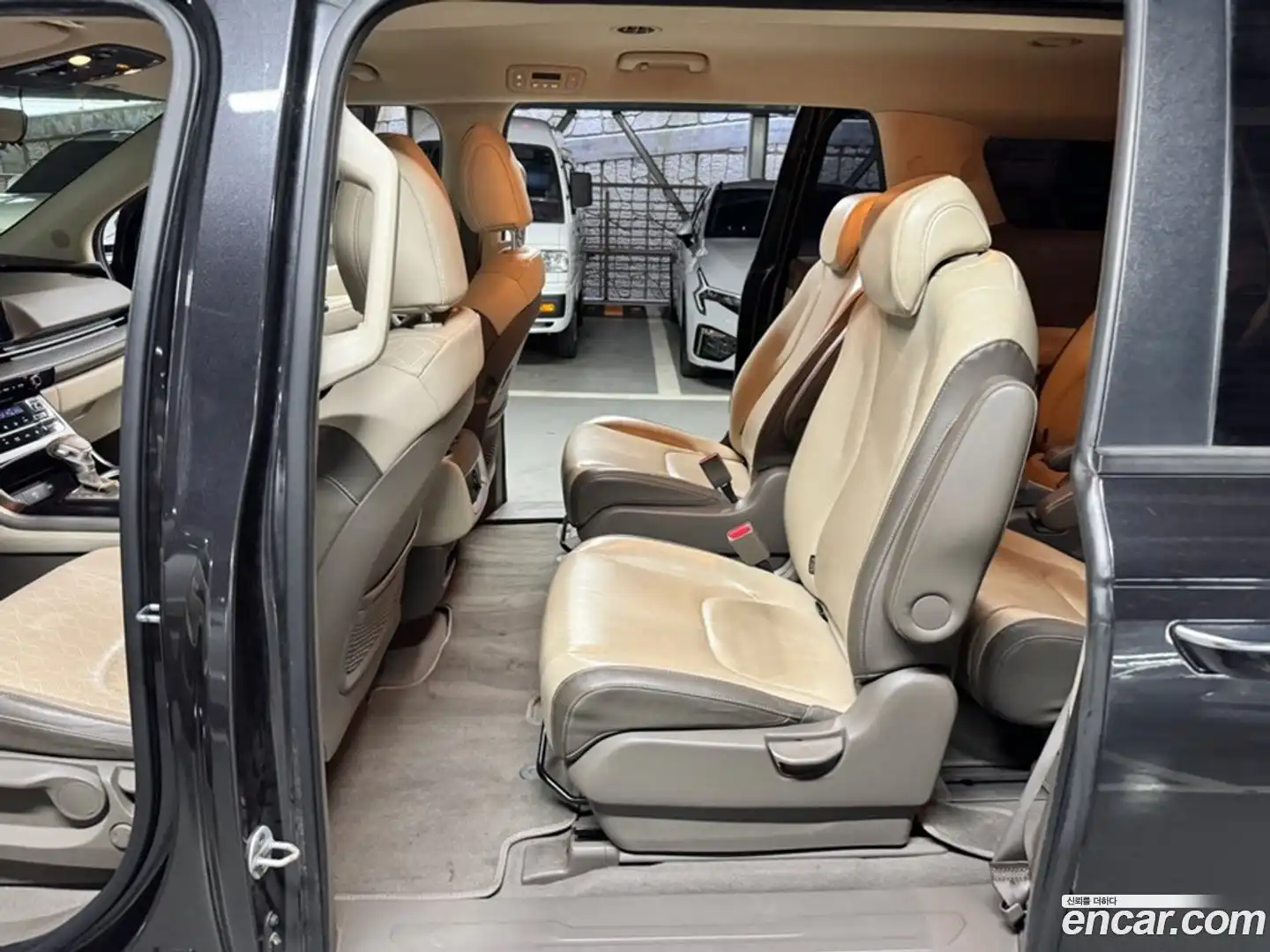Canival Kia 2022.11-INNER-008