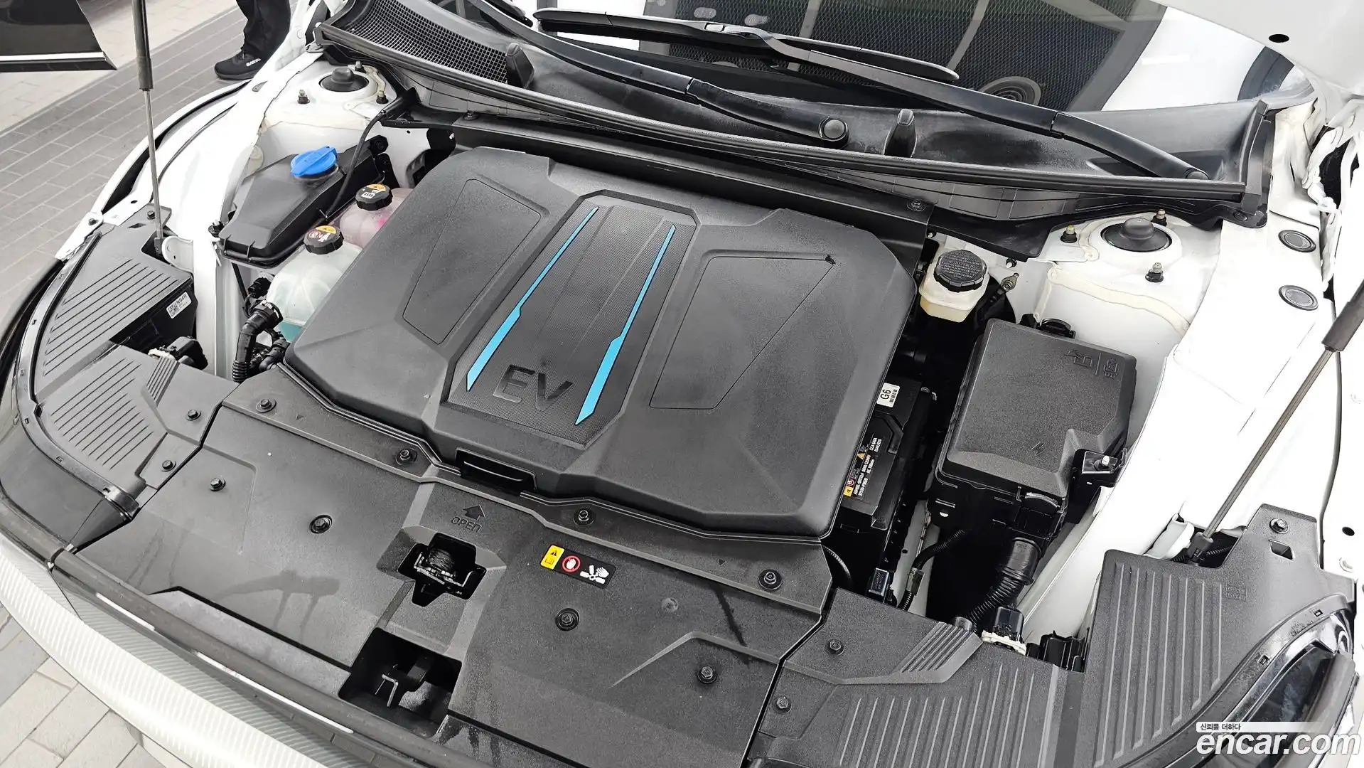 Ioniq5 Hyundai 2022.1-OUTER-006