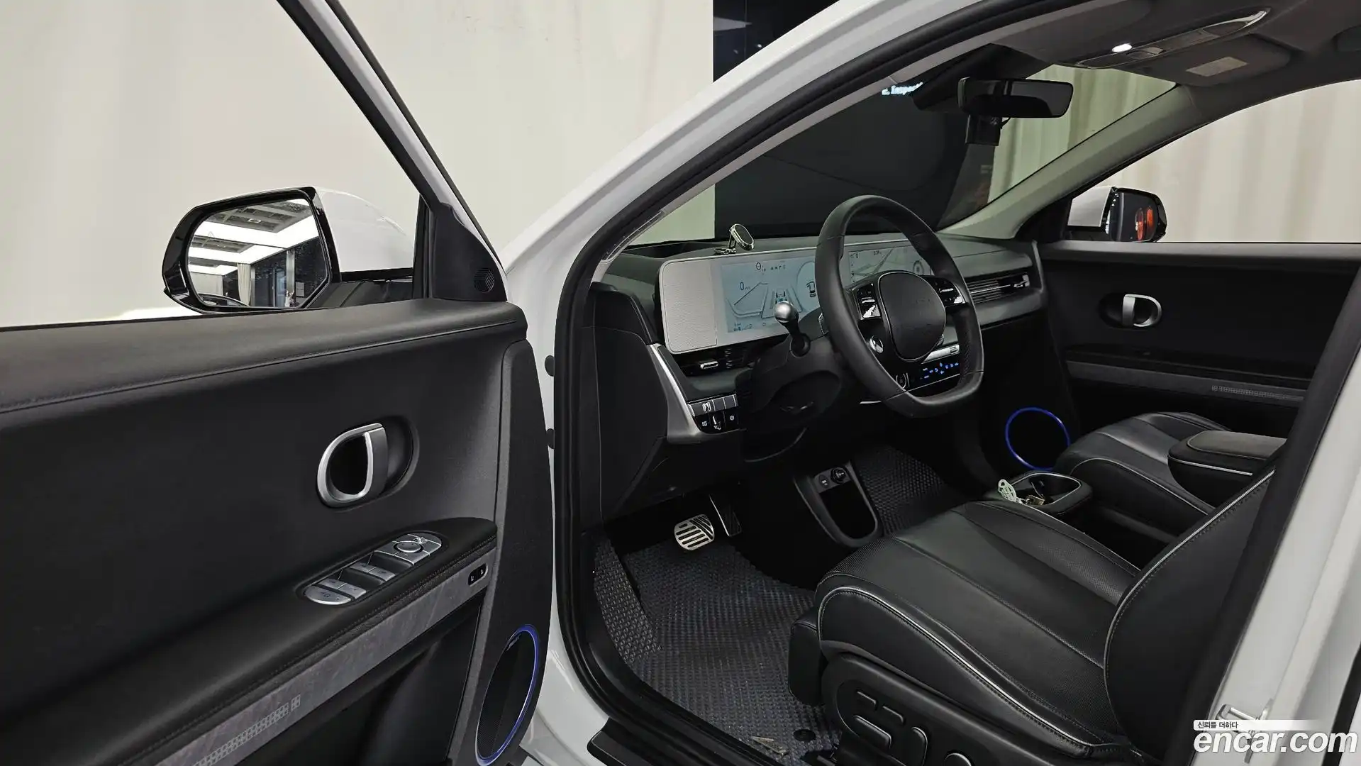 Ioniq5 Hyundai 2022.1-INNER-010