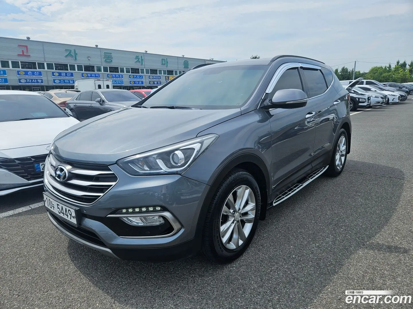 Main__Slider__Photo:Santafe Hyundai 2017.2-0