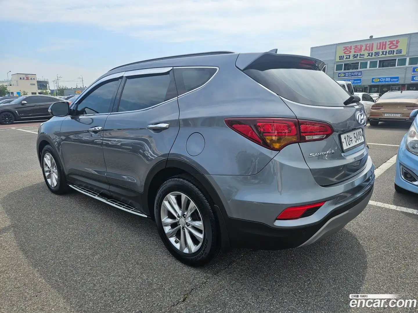 Santafe Hyundai 2017.2-OUTER-002