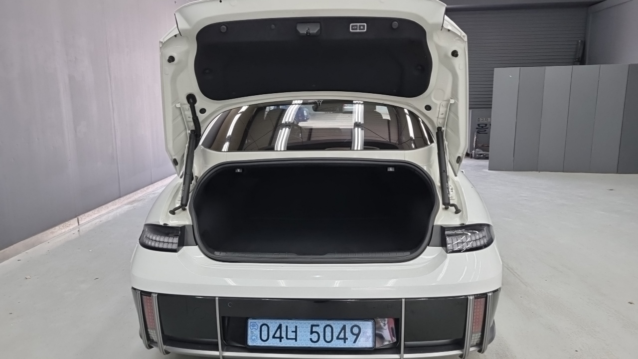 Ioniq6 Hyundai 2022.8-OPTION-022