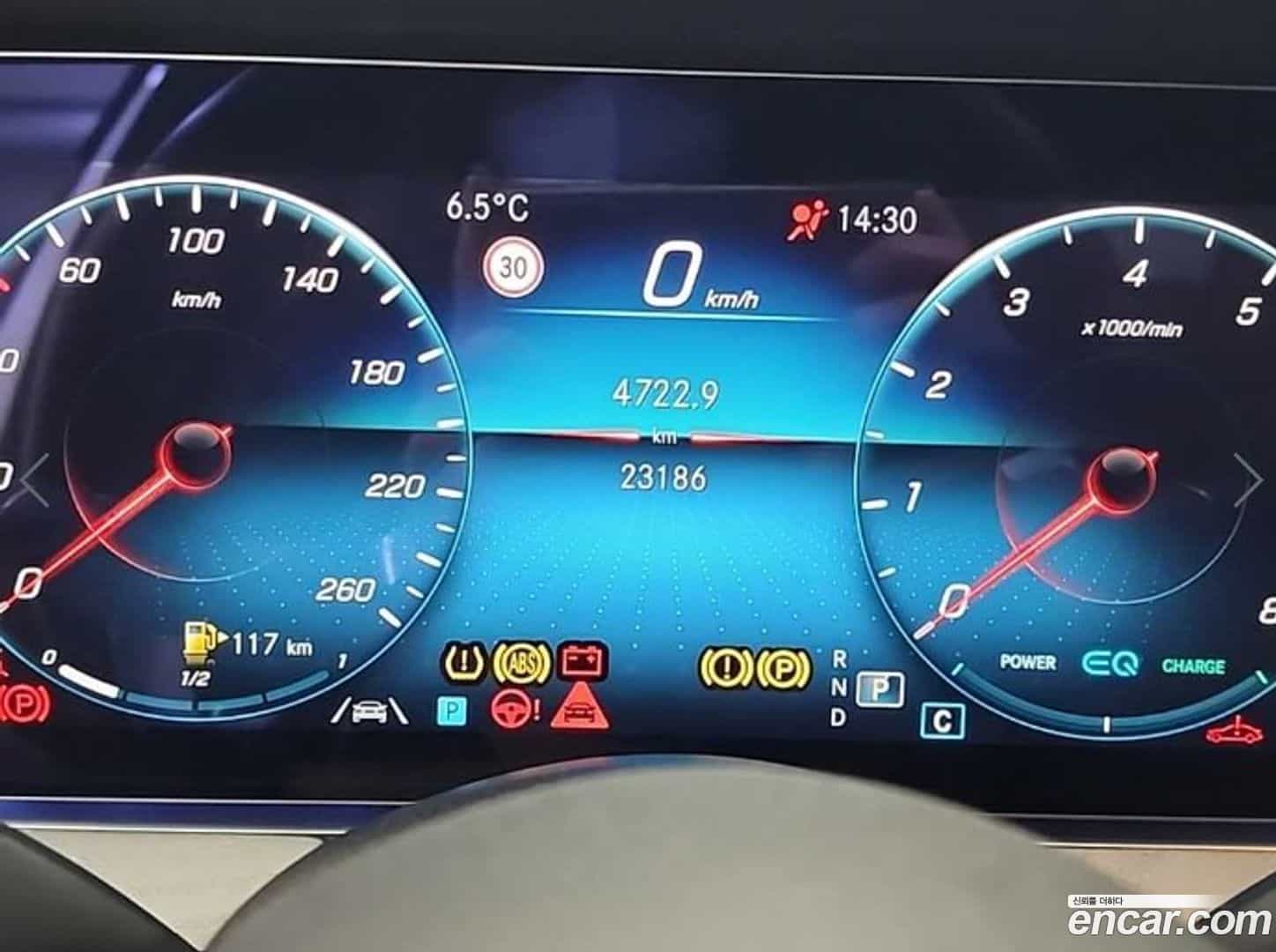 E-Class Mercedes-Benz 2022.6-OUTER-006