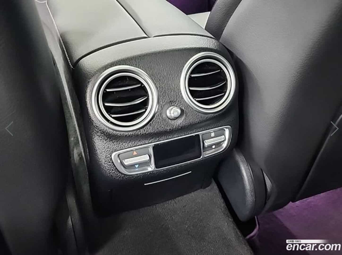 E-Class Mercedes-Benz 2022.6-OPTION-017