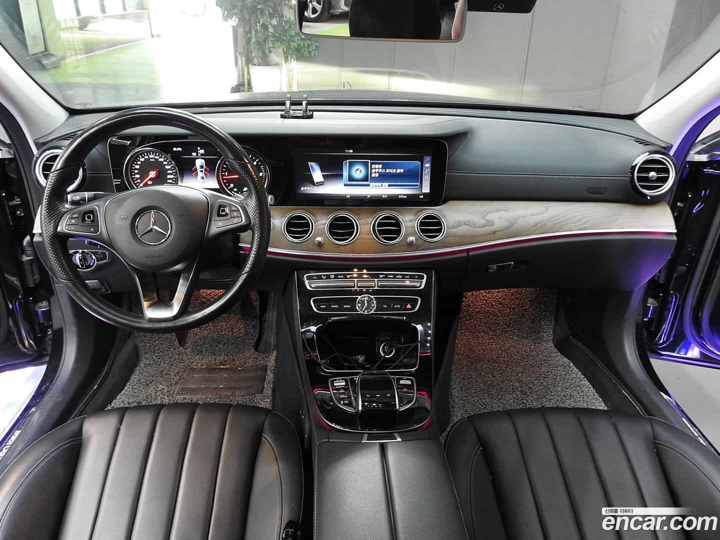 E-Class Mercedes-Benz 2017.6-INNER-008
