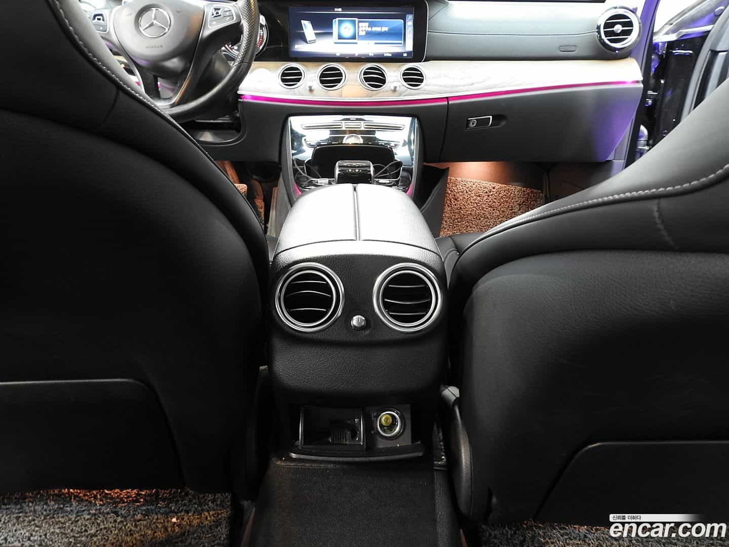 E-Class Mercedes-Benz 2017.6-OPTION-022