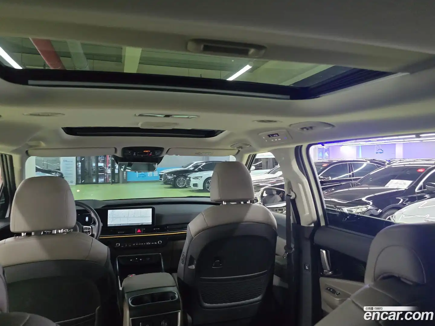Canival Kia 2024.0-INNER-007
