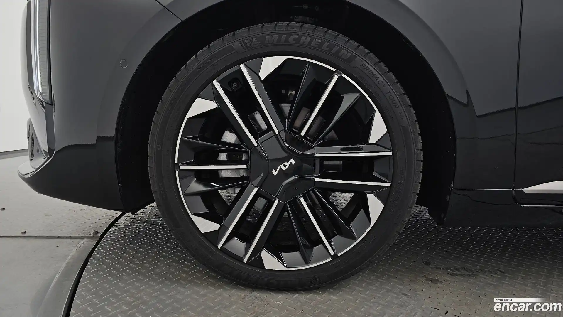 K8 Kia 2024.10-OUTER-005