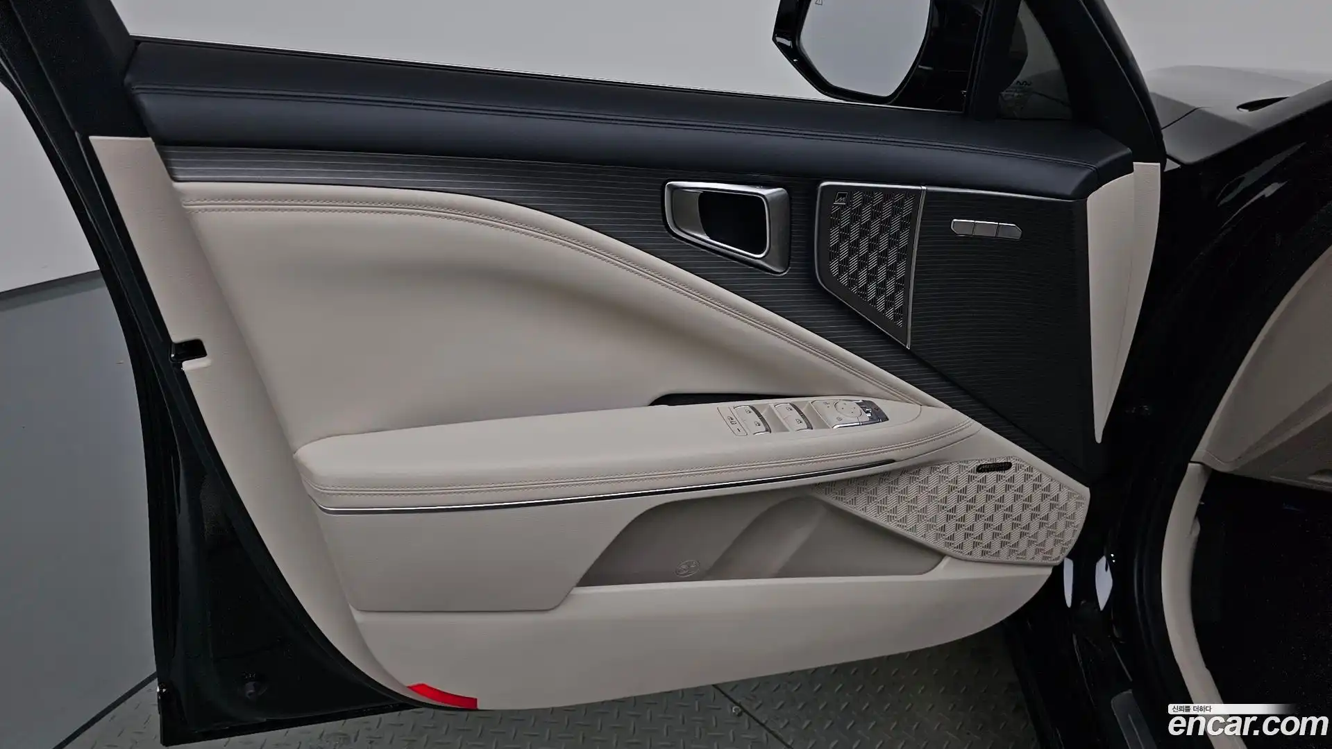 K8 Kia 2024.10-INNER-034