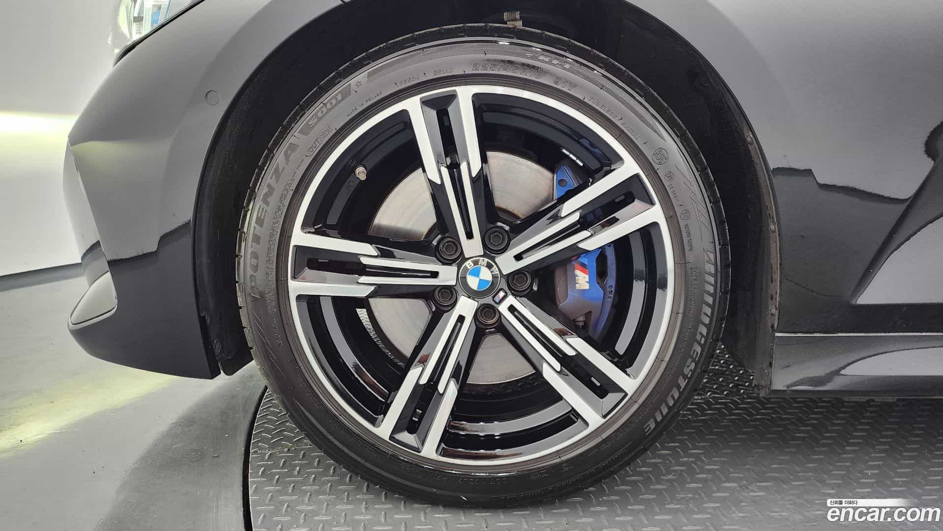 3-Series BMW 2024.9-OUTER-005