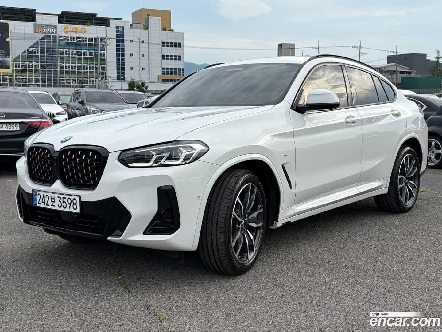 X4 BMW 2024.11-OUTER-003