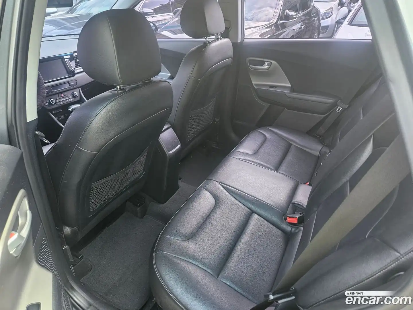 Niro Kia 2017.5-INNER-010