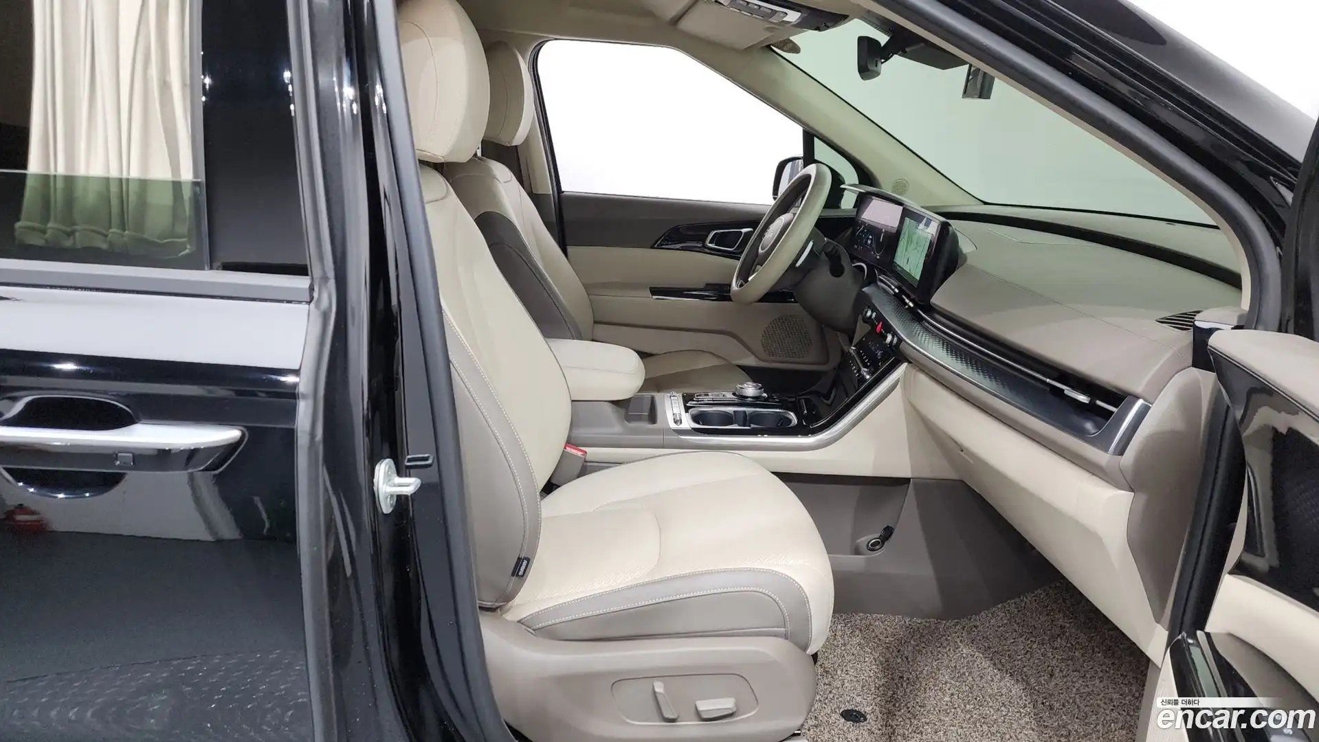 Canival Kia 2021.10-INNER-036