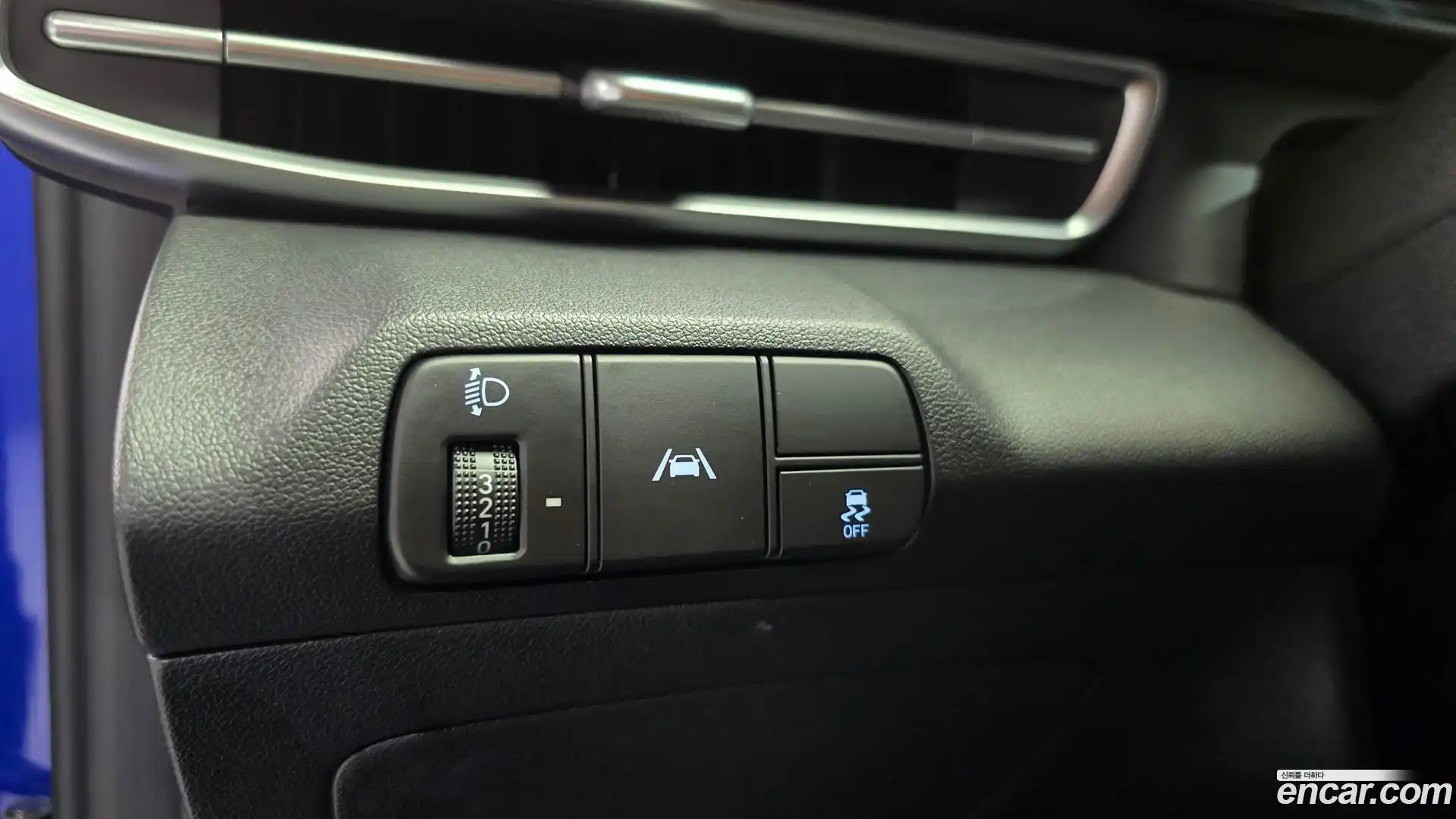 AVANTE Hyundai 2020.6-OPTION-023