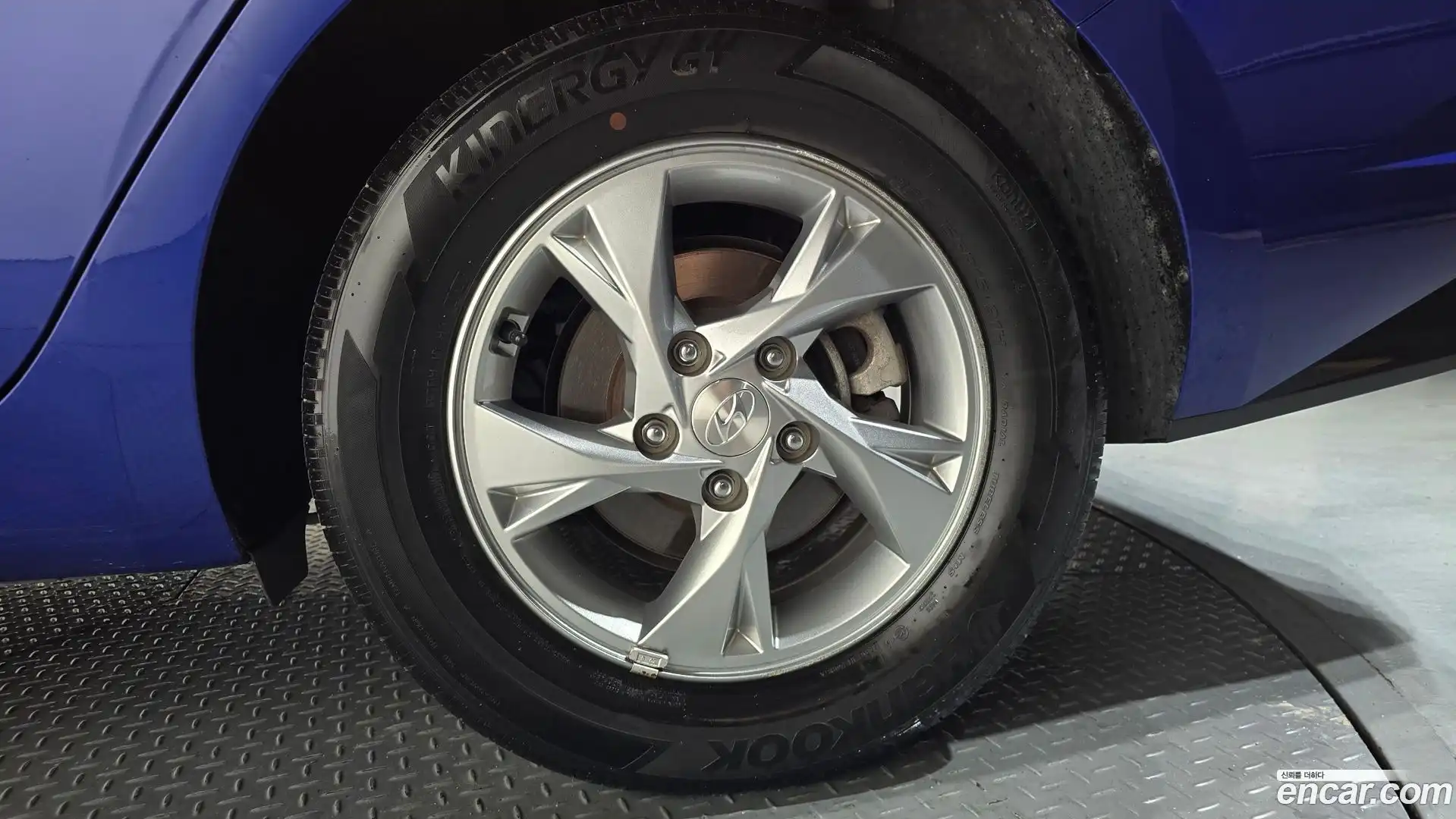 AVANTE Hyundai 2020.6-OUTER-031