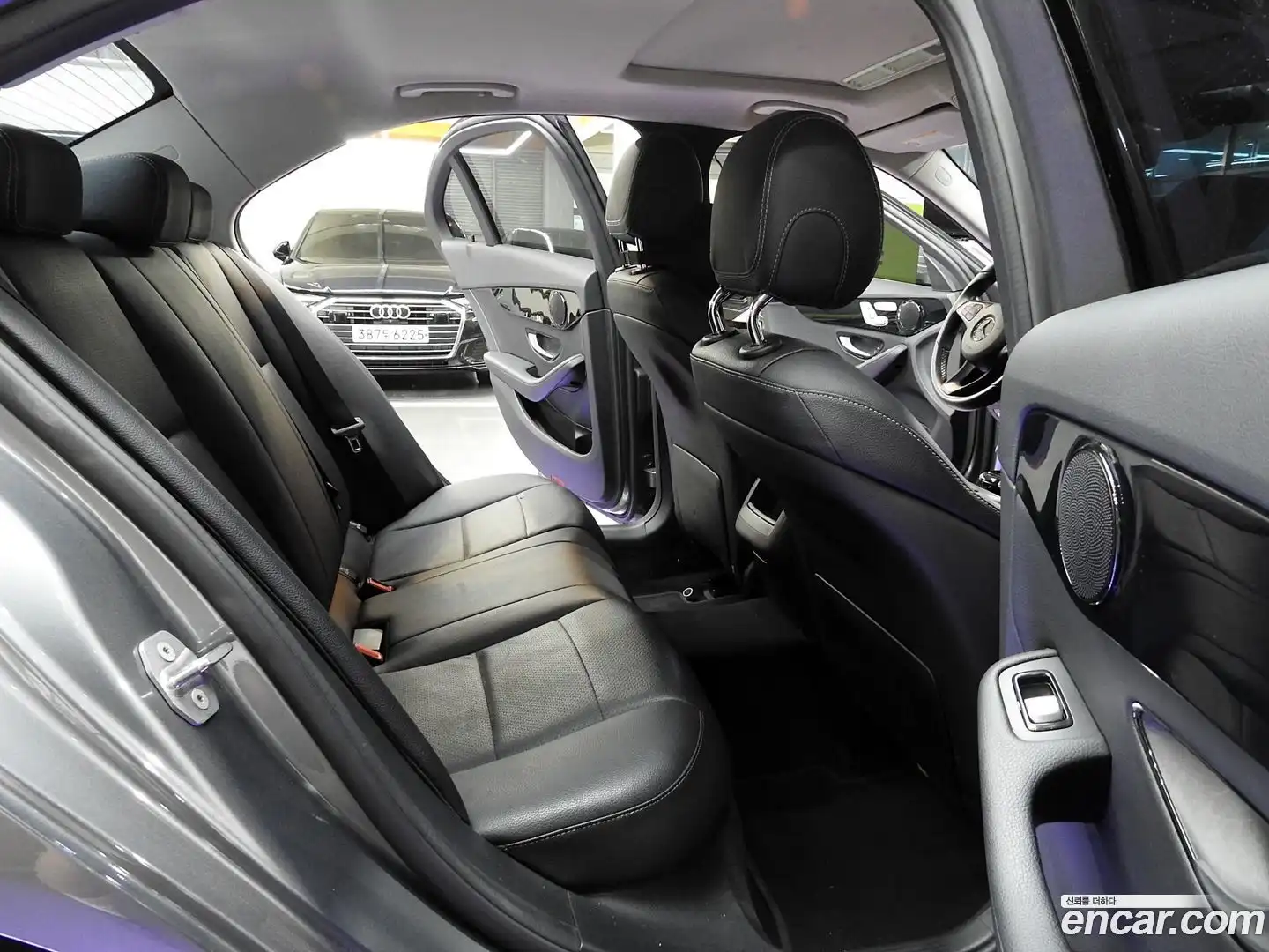 C-Class Mercedes-Benz 2016.10-OPTION-018