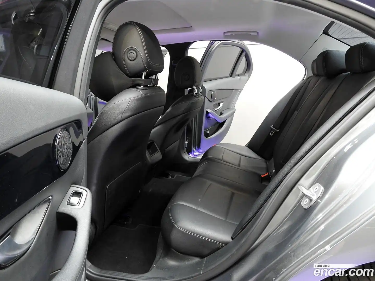 C-Class Mercedes-Benz 2016.10-OPTION-019