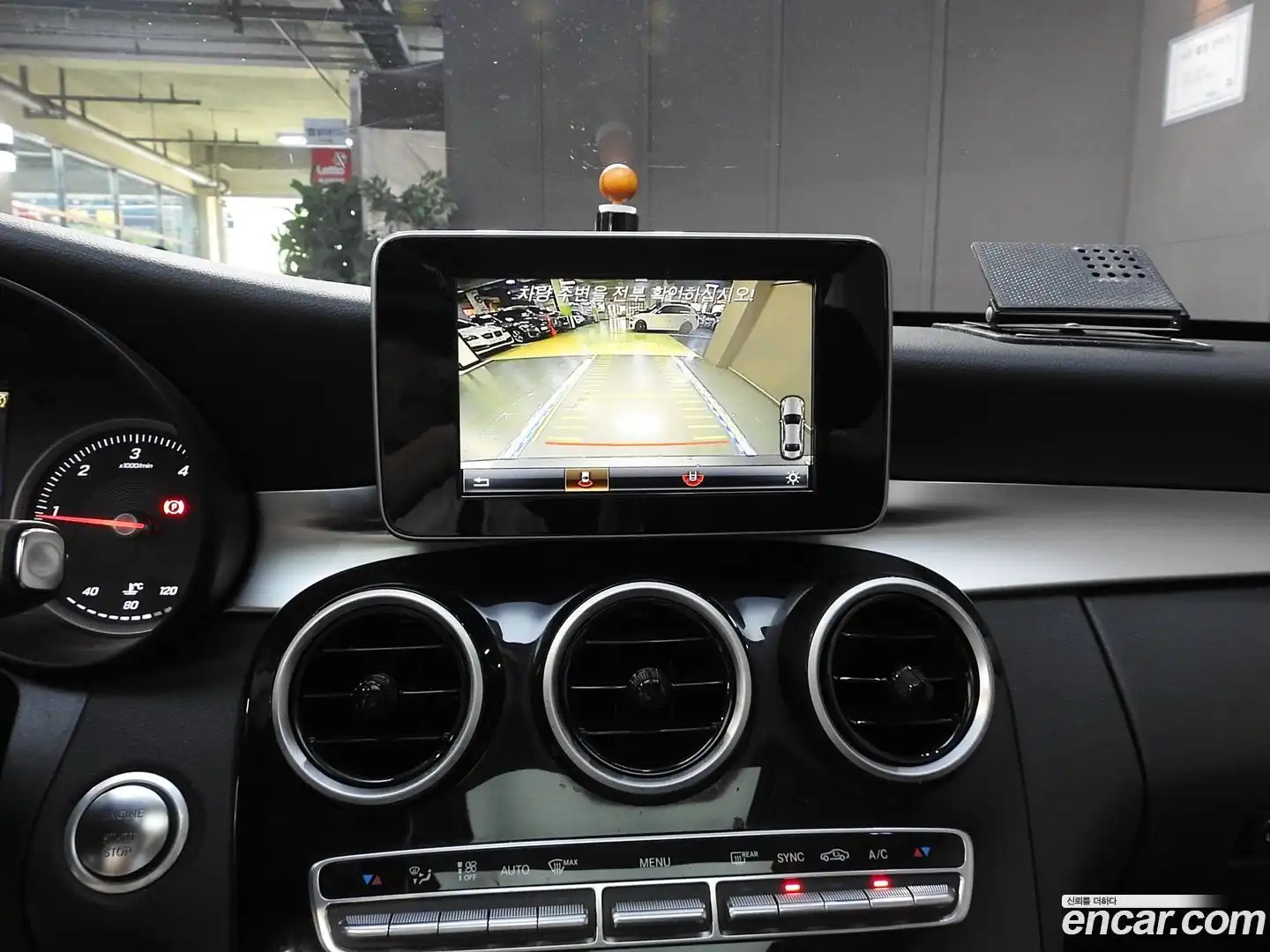 C-Class Mercedes-Benz 2016.10-OPTION-023