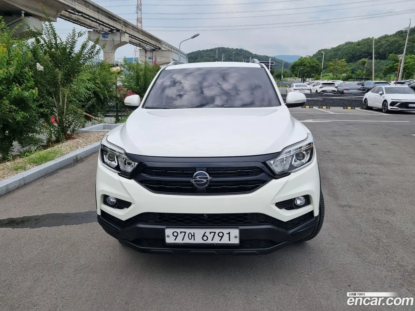 Main__Slider__Photo:Rexton KG Mobility 2018.0-0