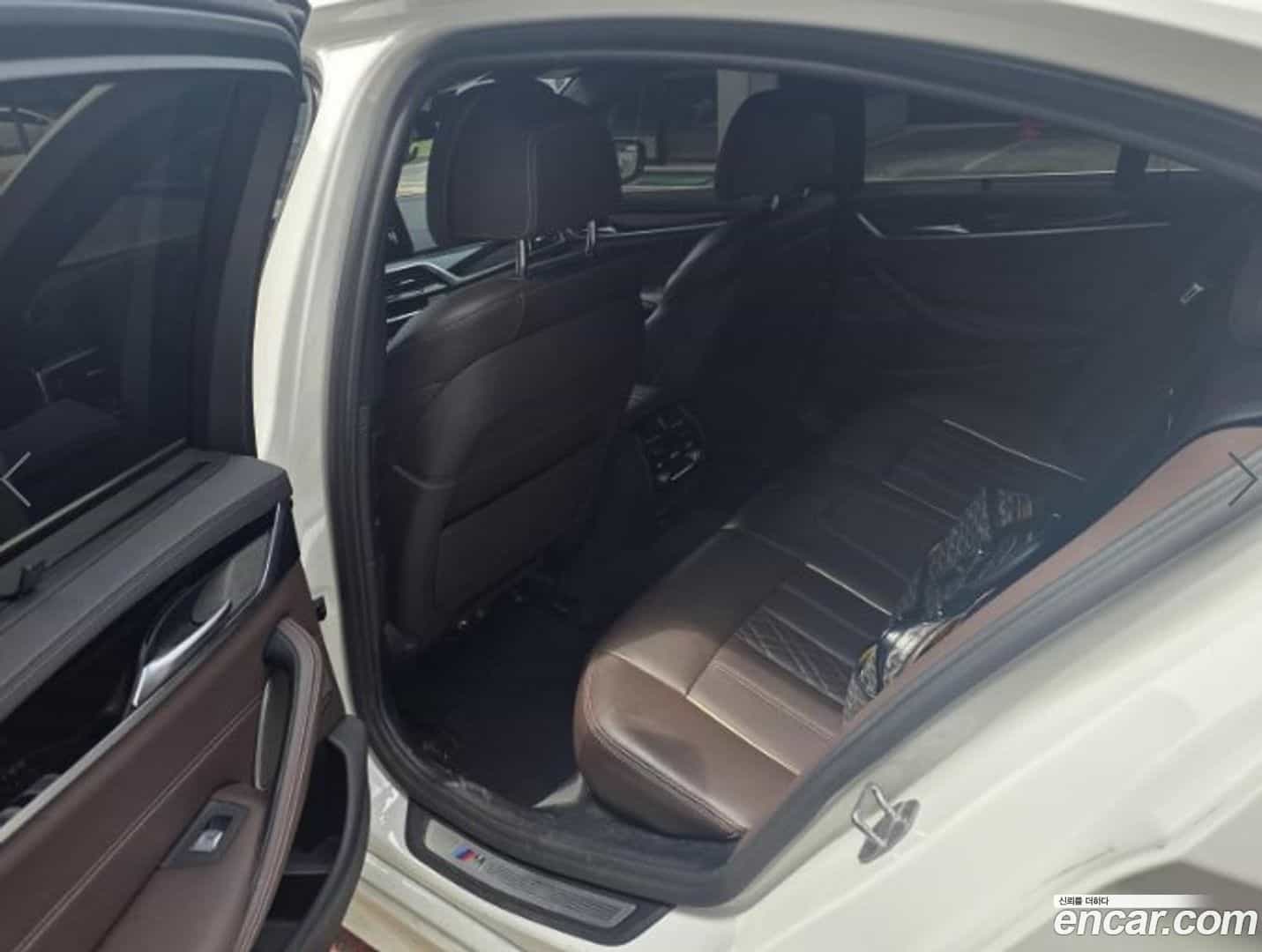 5-Series BMW 2022.8-INNER-007