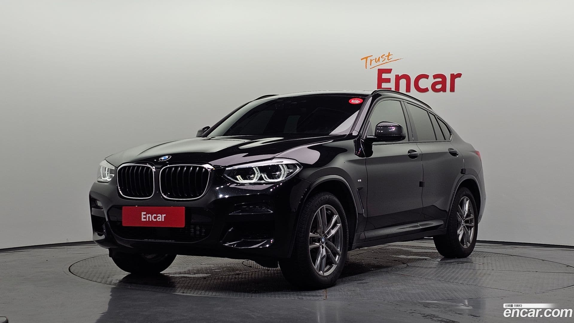 Main__Slider__Photo:X4 BMW 2021.6-0