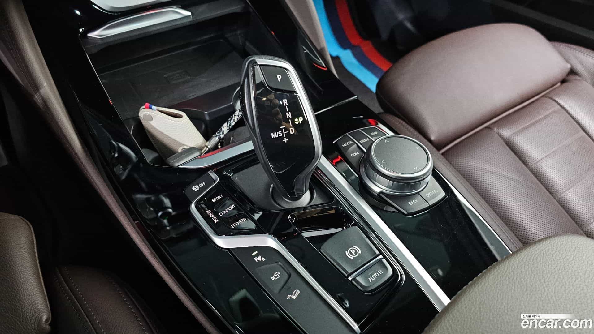 X4 BMW 2021.6-INNER-009