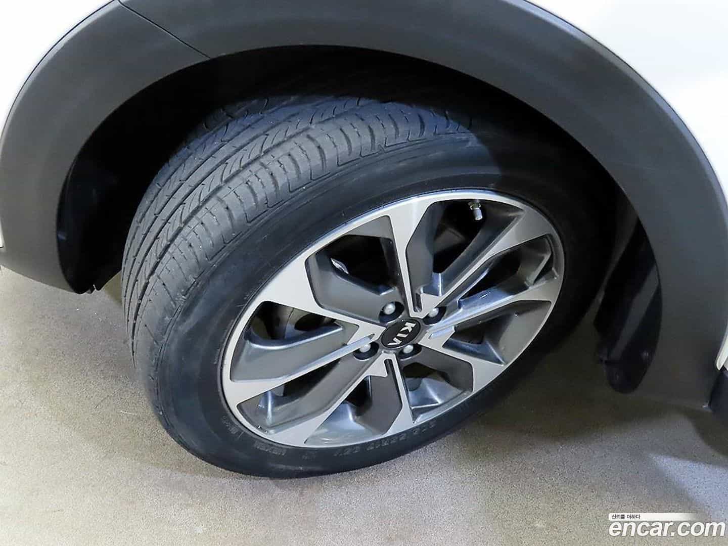 Stonic Kia 2019.1-OUTER-005