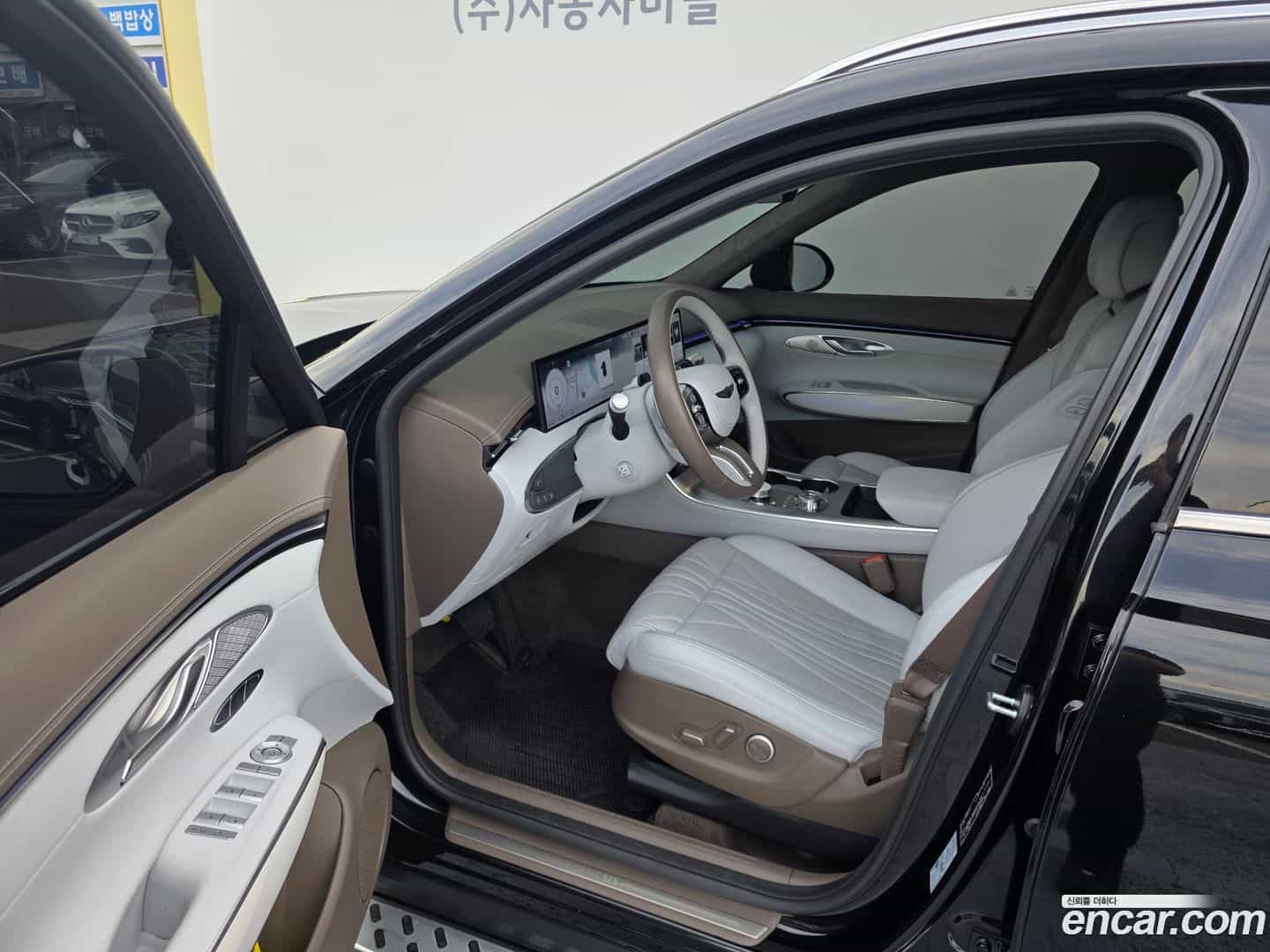 GV70 Genesis 2024.10-OUTER-006