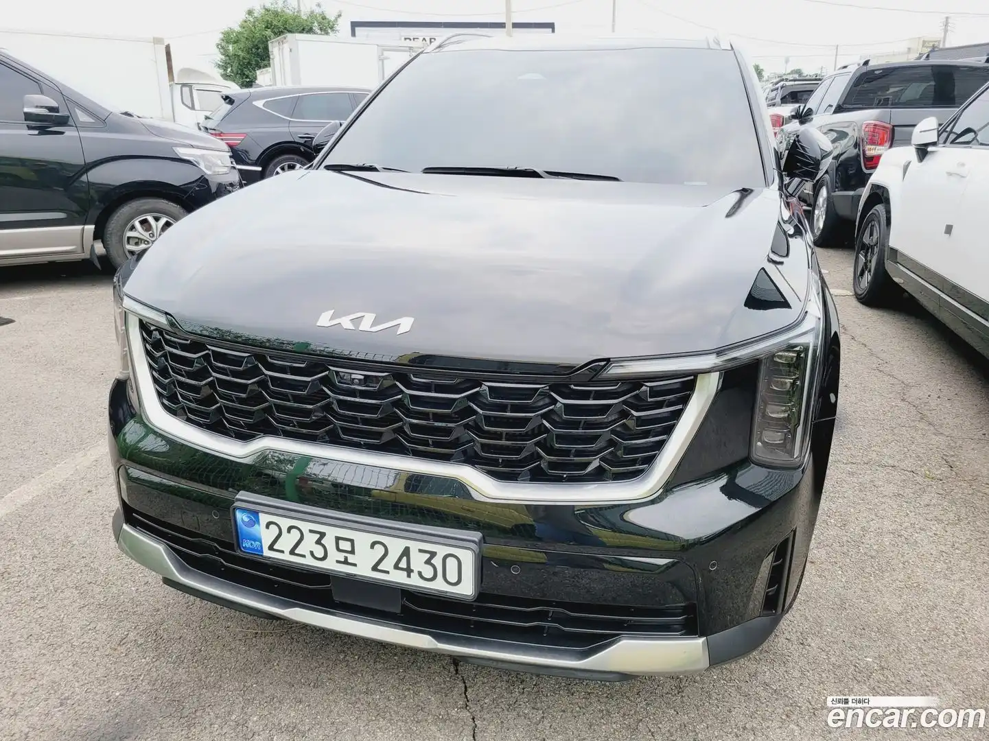 Sorento Kia 2023.9-OUTER-001