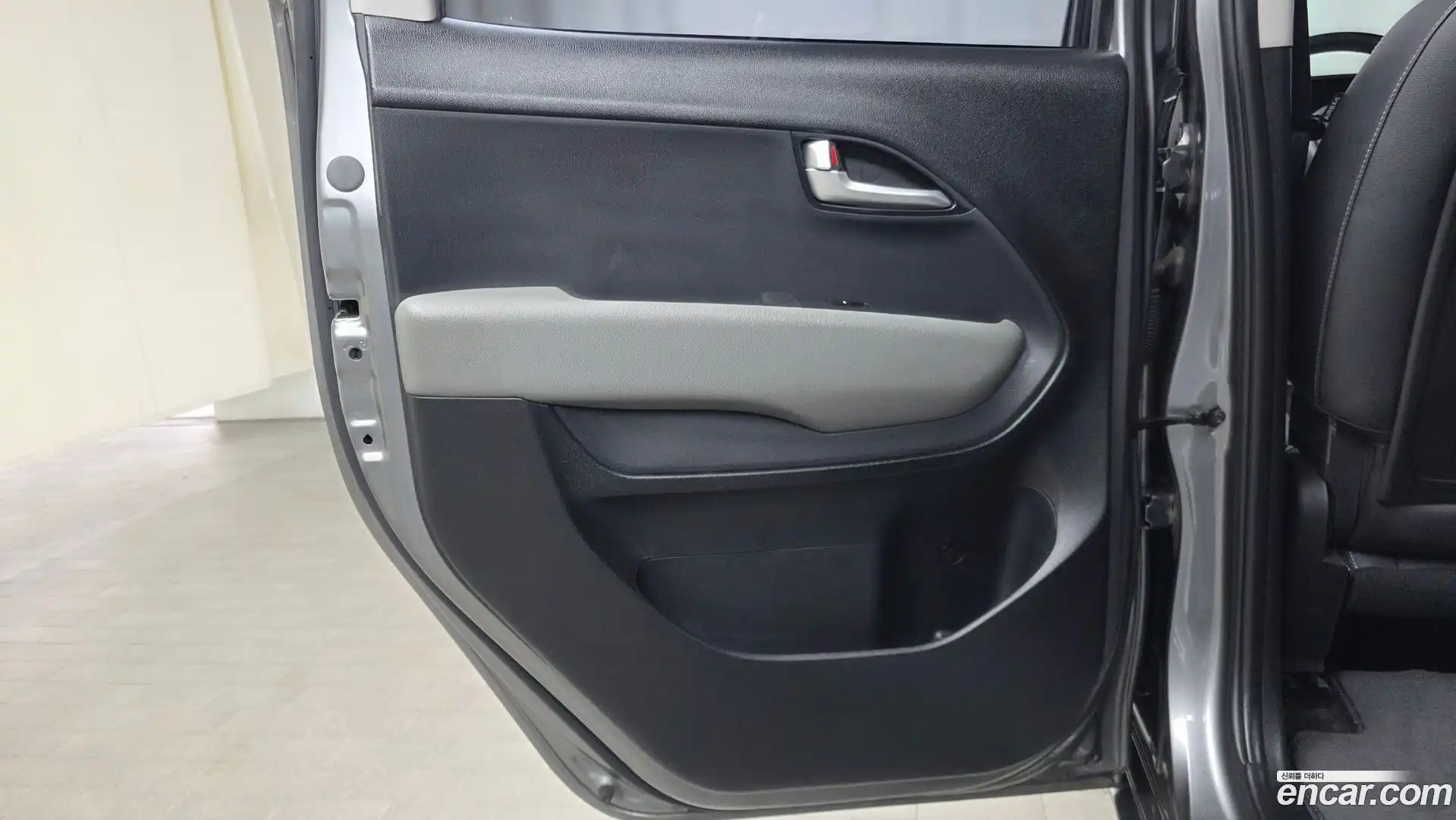 RAY Kia 2023.5-INNER-035