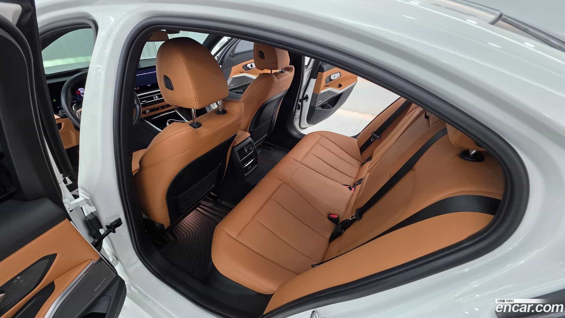 3-Series BMW 2023.7-OUTER-005
