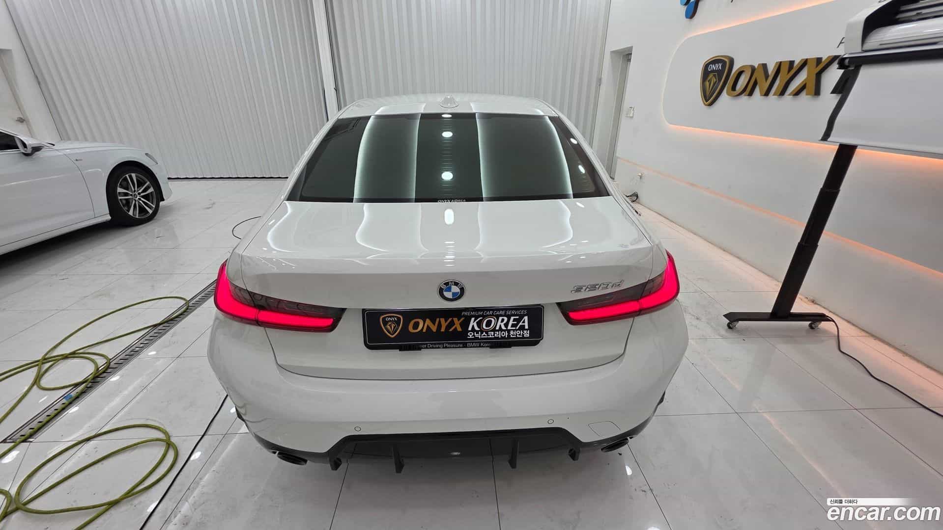 3-Series BMW 2023.7-INNER-010