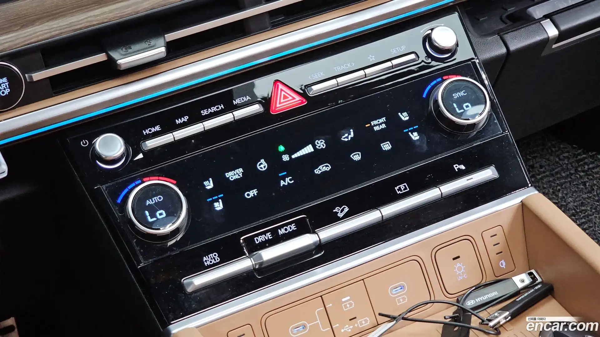 Santafe Hyundai 2025.4-OPTION-044