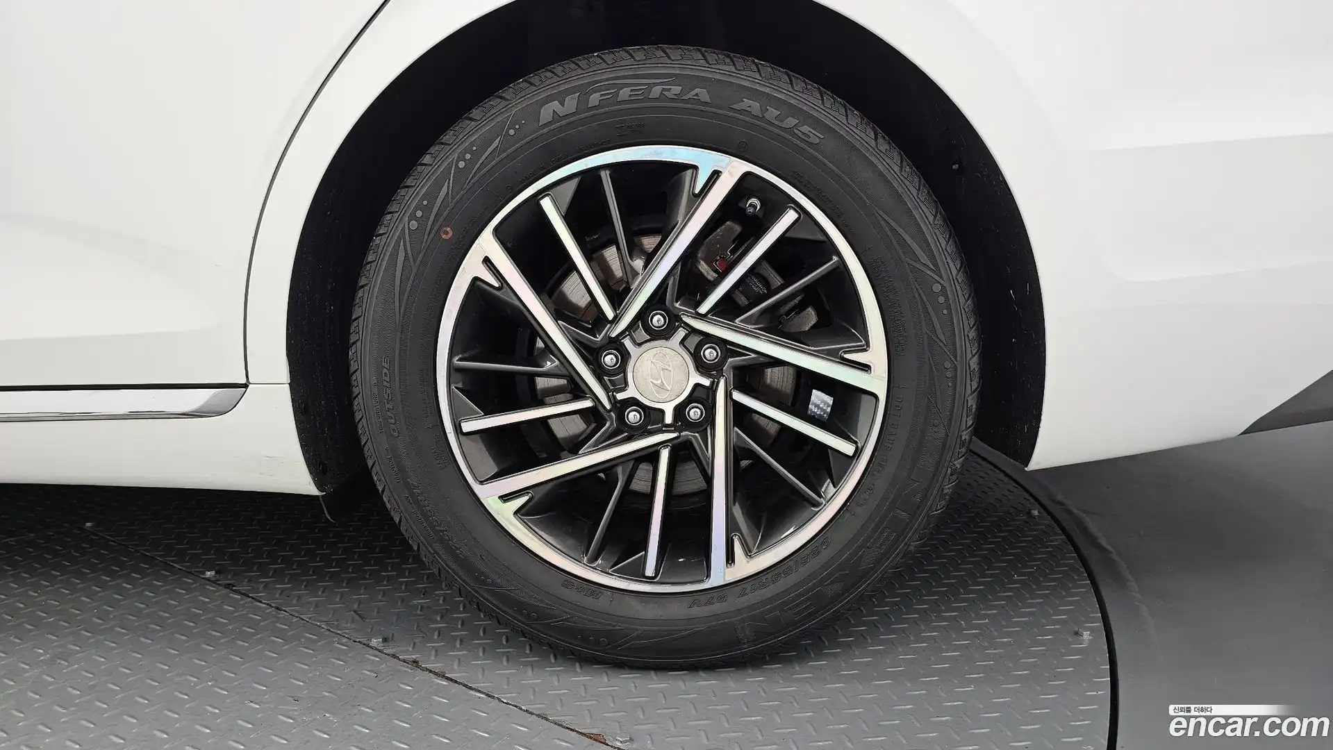 Grandeur Hyundai 2021.3-OUTER-031