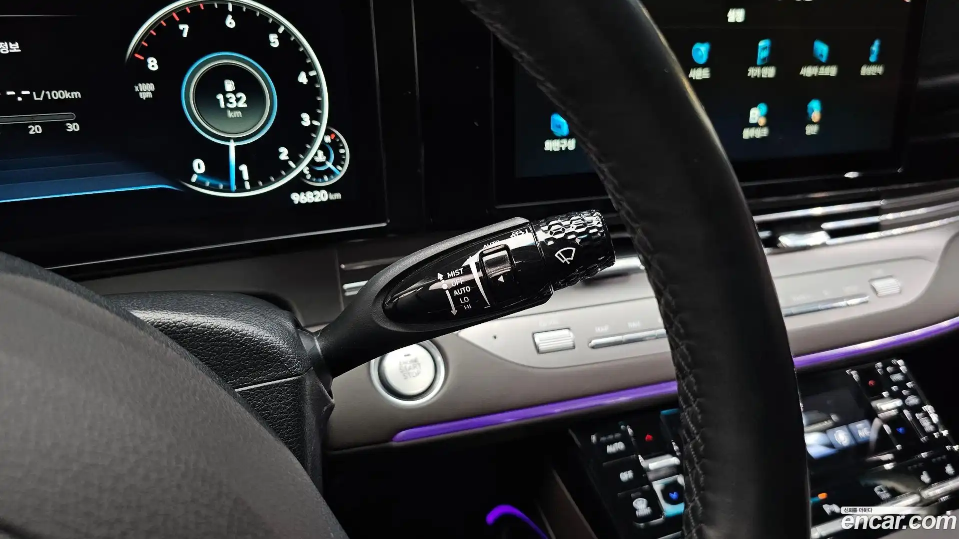 Grandeur Hyundai 2021.3-OPTION-040