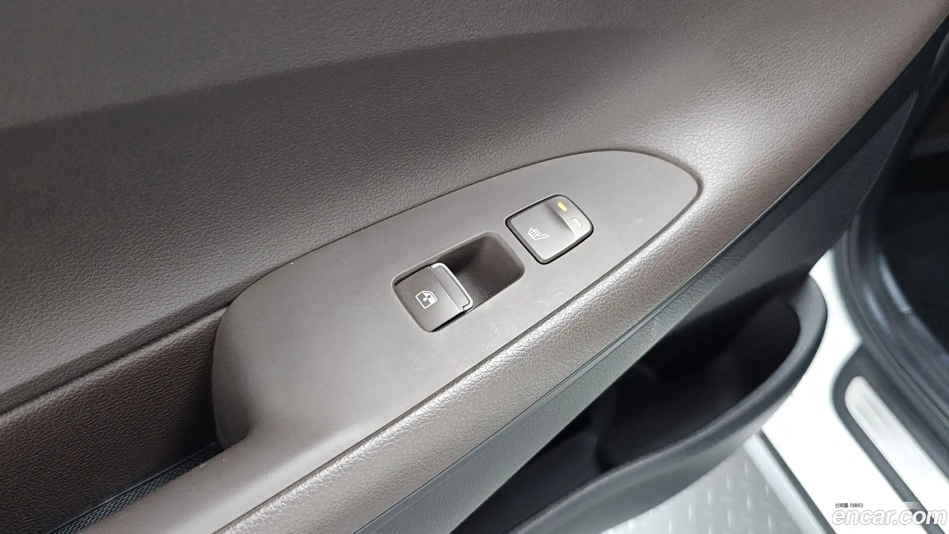 Grandeur Hyundai 2021.3-OPTION-042