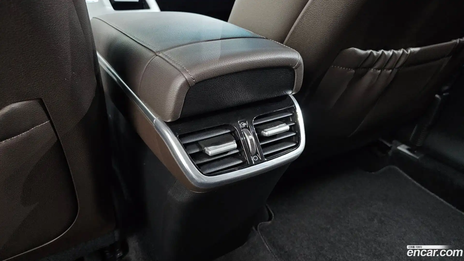 Grandeur Hyundai 2021.3-OPTION-043