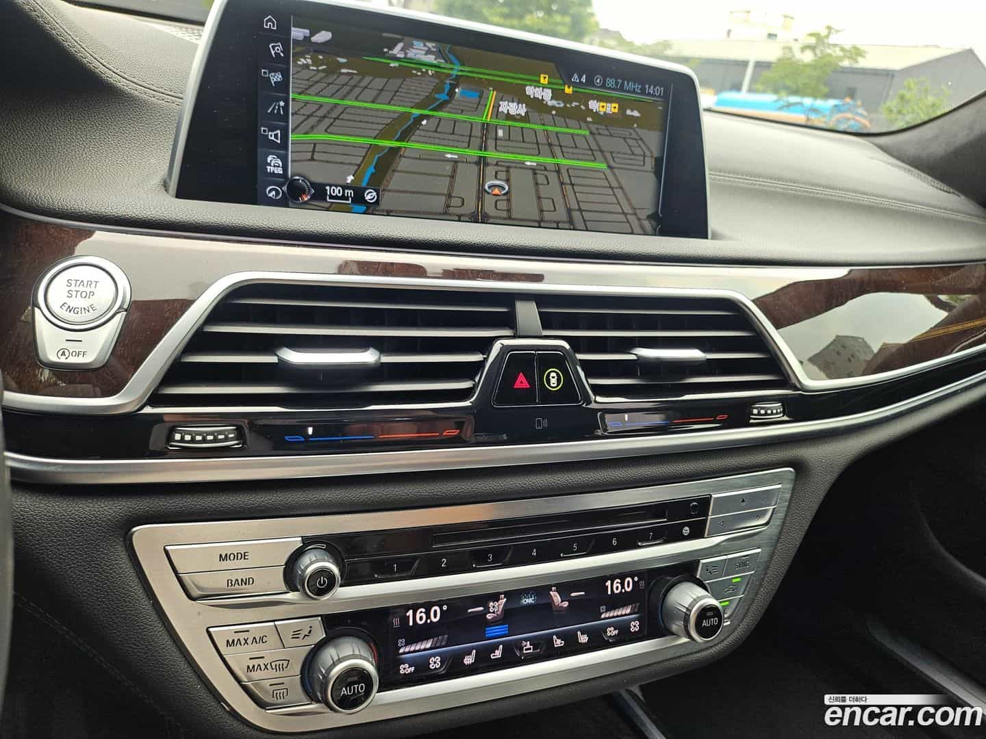 7-Series BMW 2016.8-OPTION-024