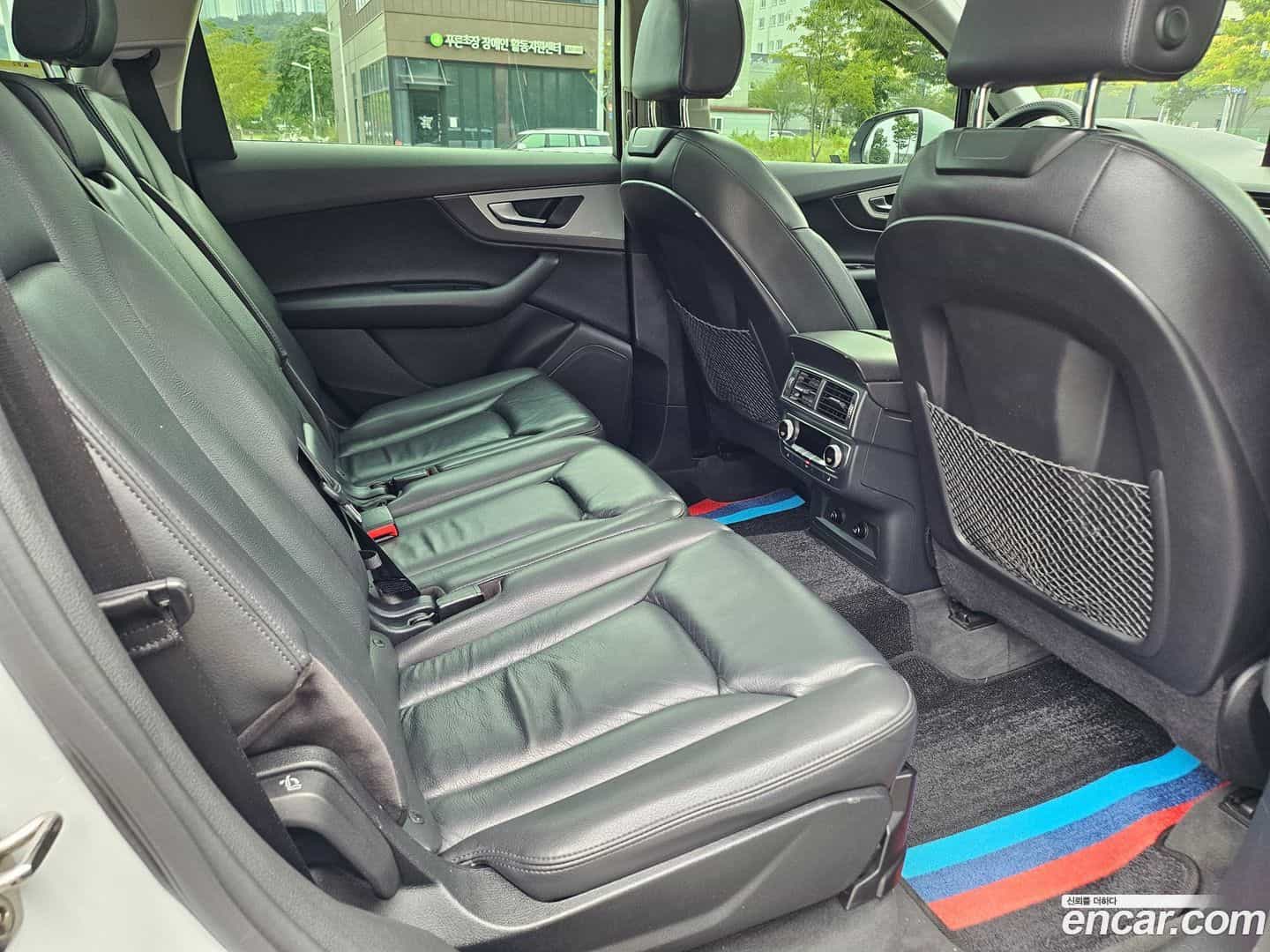 Q7 Audi 2019.10-OPTION-016