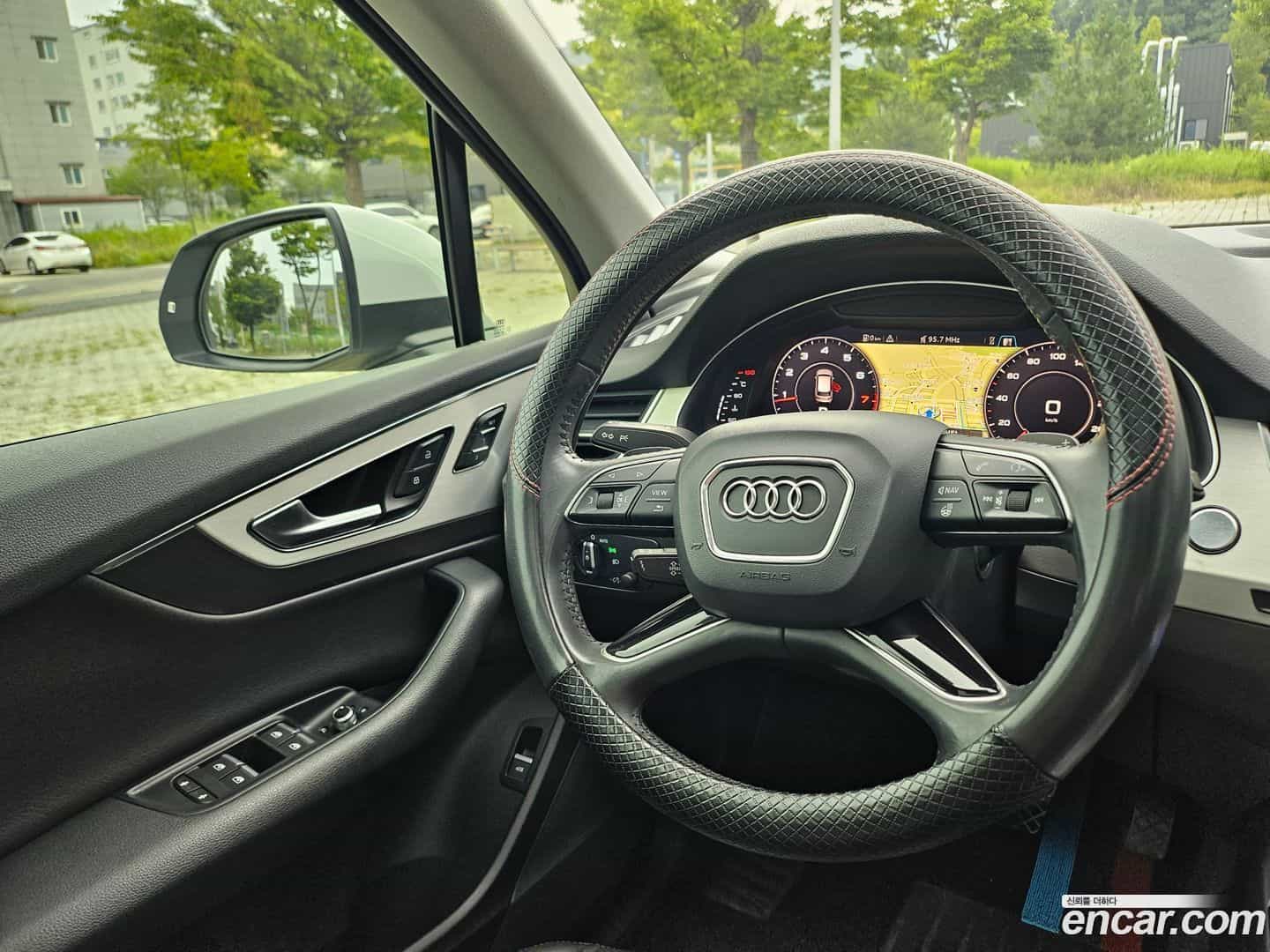 Q7 Audi 2019.10-OPTION-021