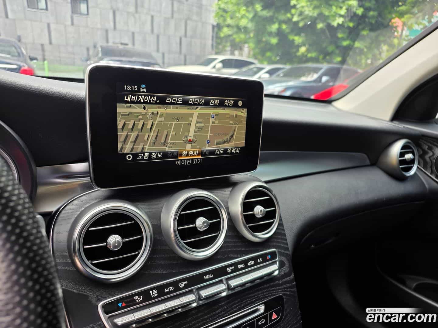 GLC-Class Mercedes-Benz 2019.9-OPTION-016