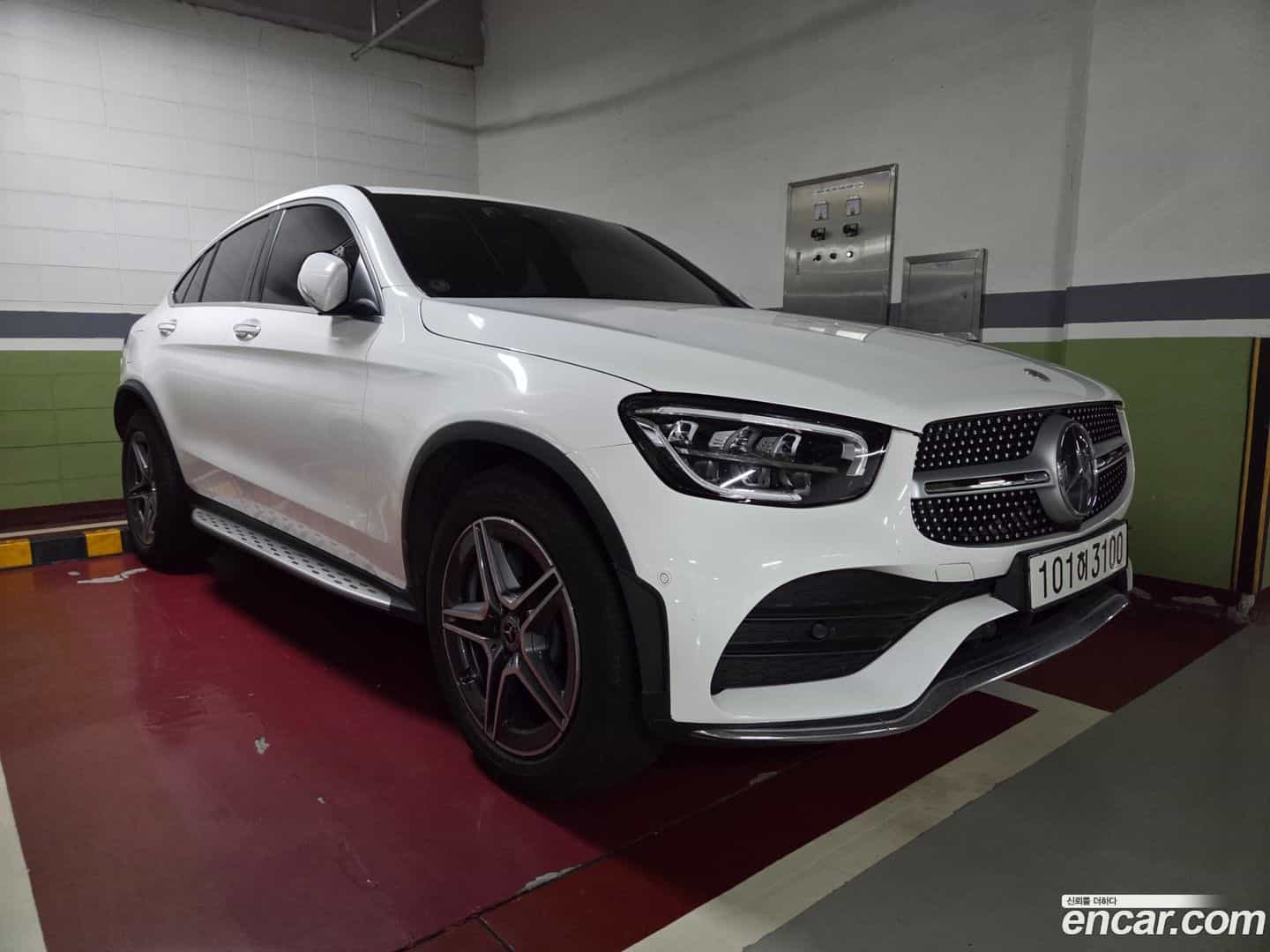GLC-Class Mercedes-Benz 2023.2-OUTER-003