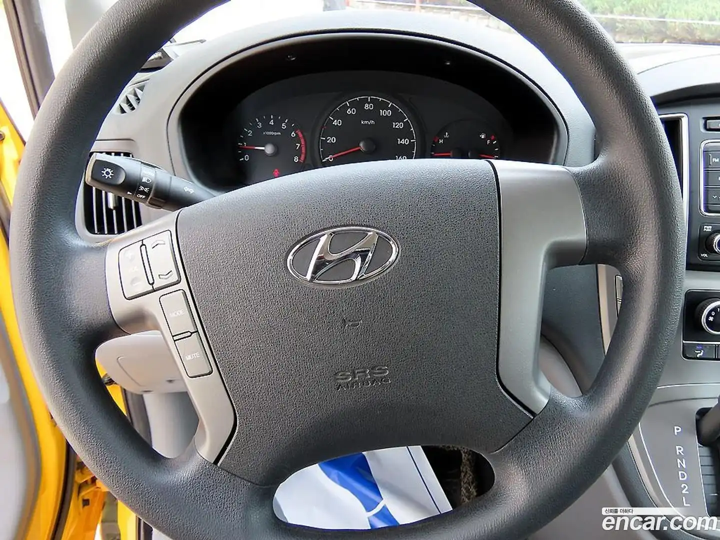 Starex Hyundai 2018.9-INNER-009